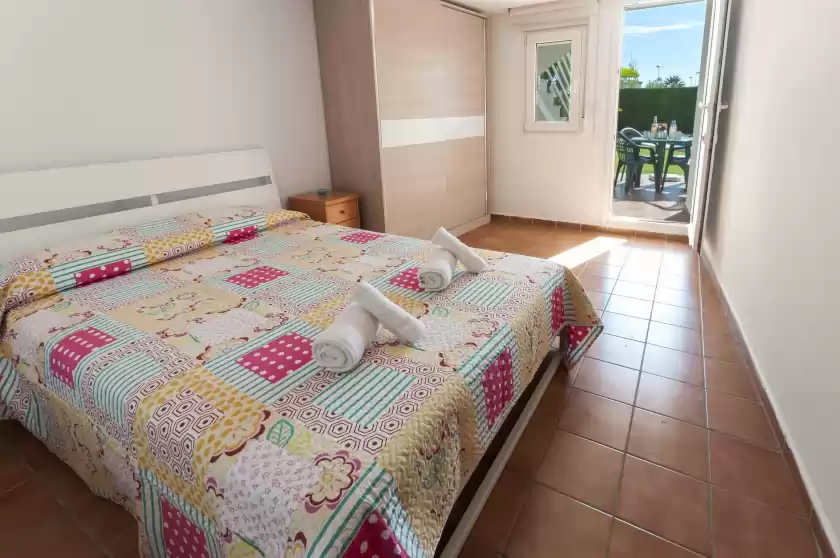Holiday rentals in Bullent, Urbanització Platja d'Oliva