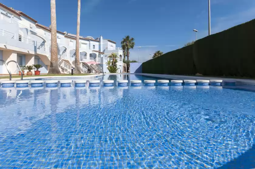 Holiday rentals in Bullent, Urbanització Platja d'Oliva