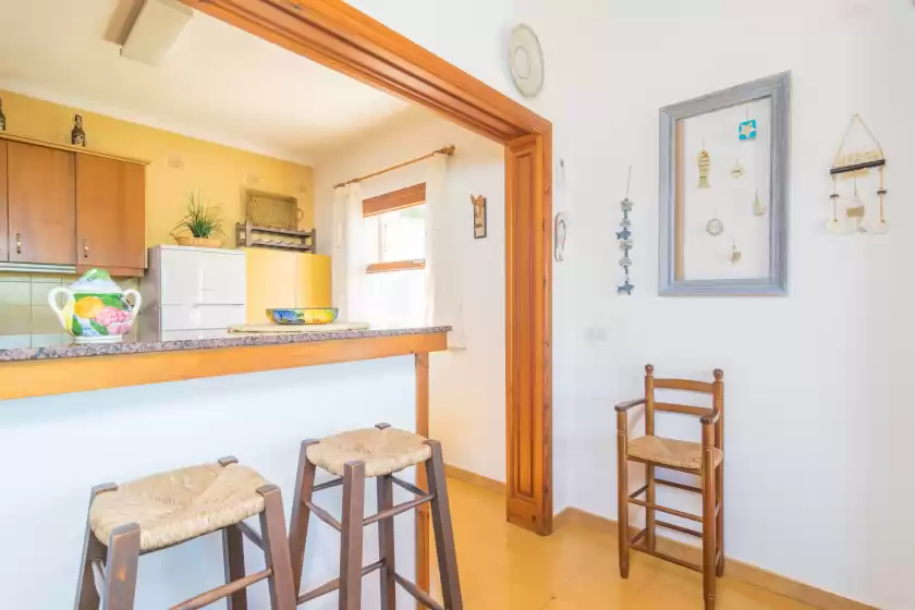 Holiday rentals in Casa s'almonia, Cala Llombards
