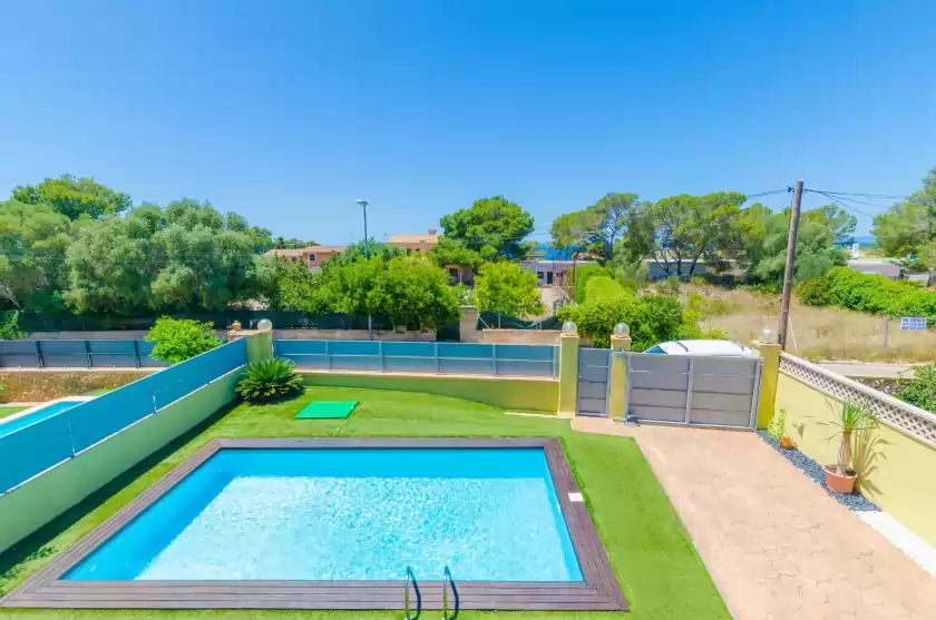 Holiday rentals in Villa las, Tolleric