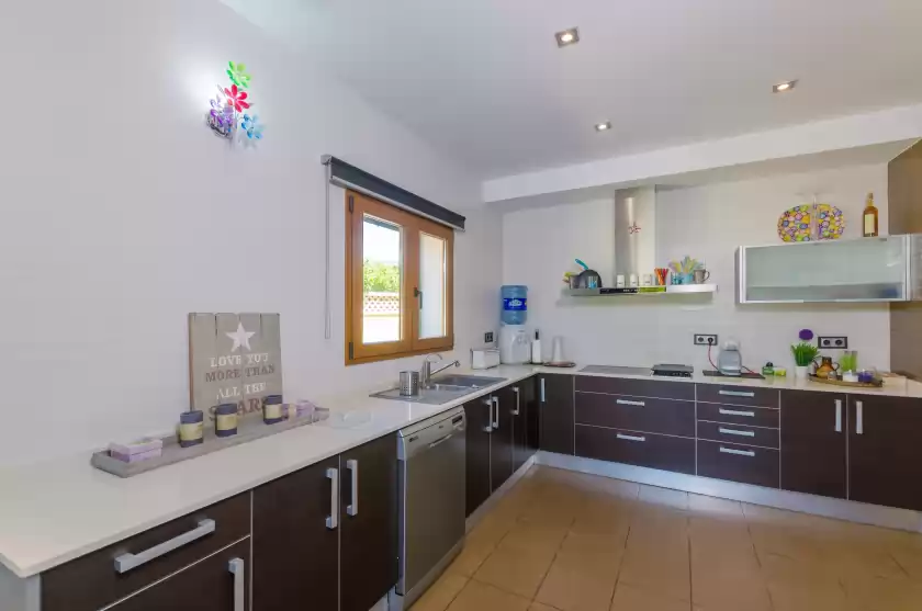 Holiday rentals in Villa las, Tolleric