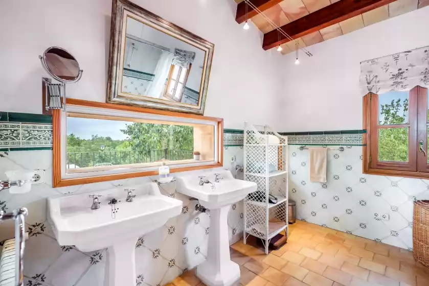 Holiday rentals in Es lledoner, Biniagual