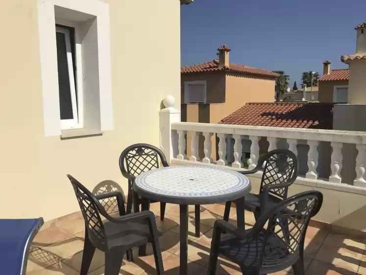Holiday rentals in Malibu, Urbanització Platja d'Oliva
