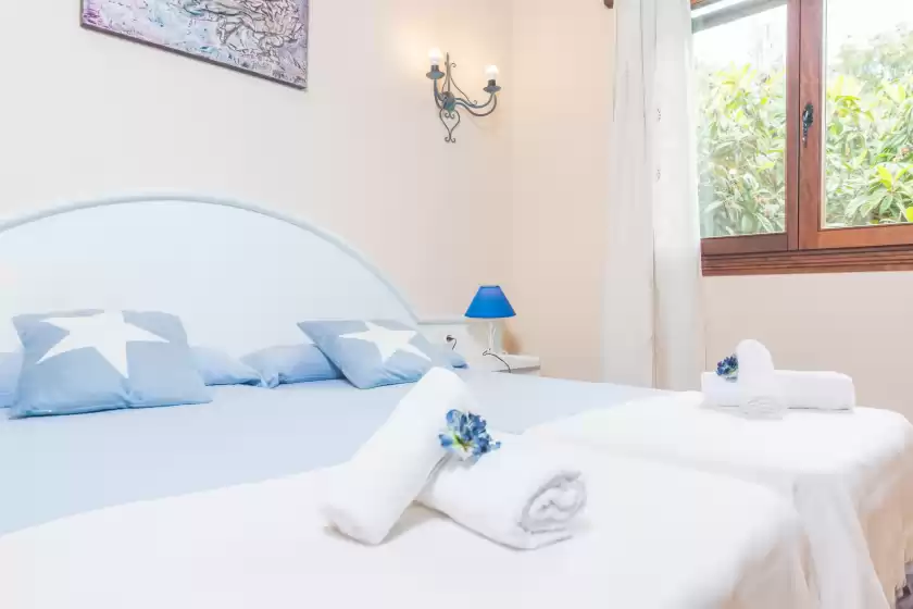 Holiday rentals in Son pere genet, Búger