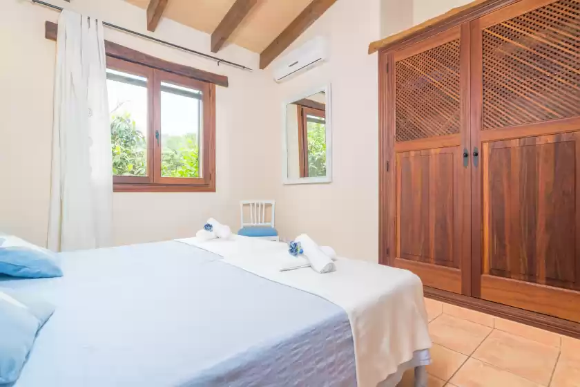 Holiday rentals in Son pere genet, Búger