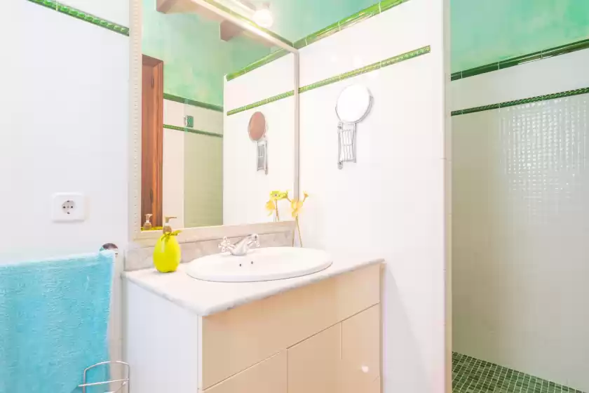 Holiday rentals in Son pere genet, Búger
