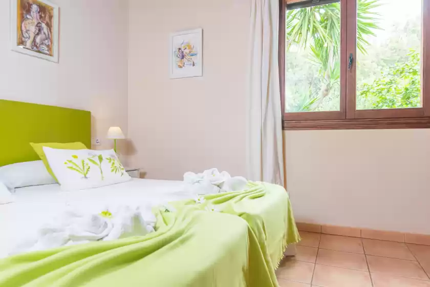 Holiday rentals in Son pere genet, Búger