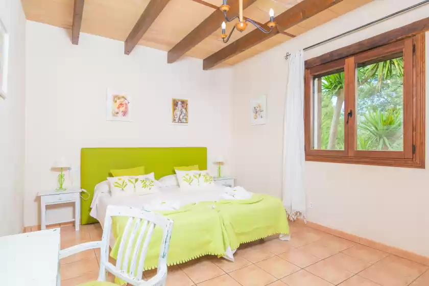 Holiday rentals in Son pere genet, Búger
