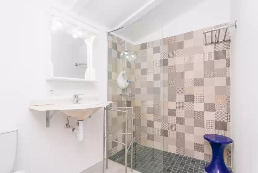 Holiday rentals in Sa marina (covamarina), ses Covetes