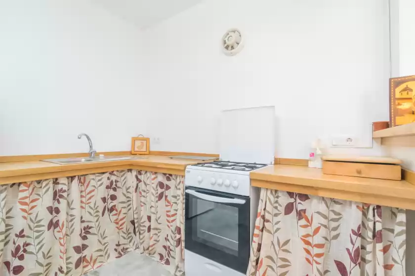 Holiday rentals in Sa marina (covamarina), ses Covetes