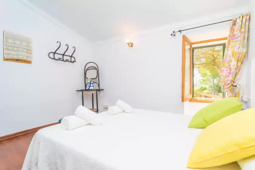 Holiday rentals in Sa marina (covamarina), ses Covetes