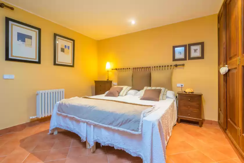 Holiday rentals in Cas 3 germans, Sant Jordi