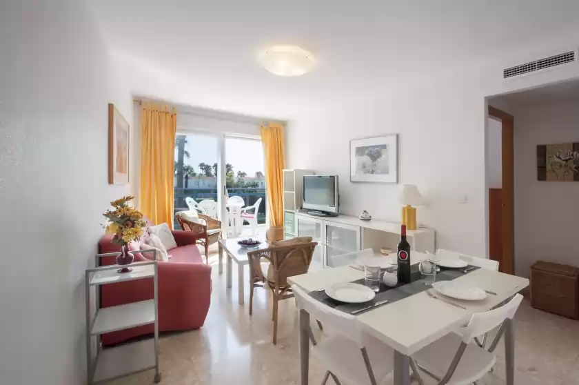 Holiday rentals in Greenbeach, Urbanització Platja d'Oliva