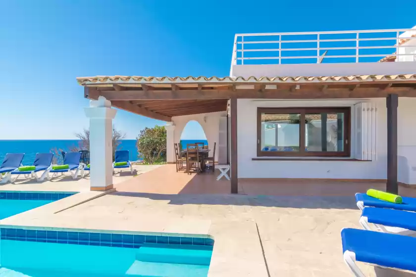 Holiday rentals in Villa sol naixent, Cala Serena