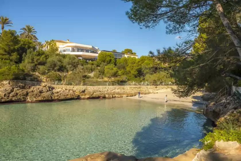 Holiday rentals in Villa sol naixent, Cala Serena