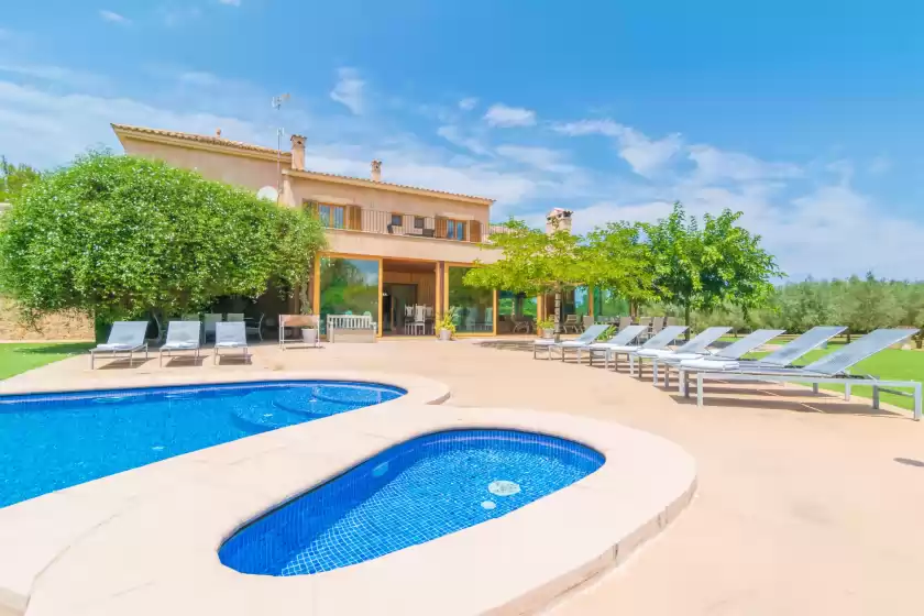 Holiday rentals in La forca