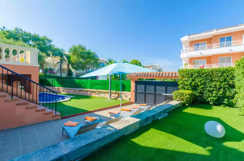 Holiday rentals in Villa son bauló, Can Picafort