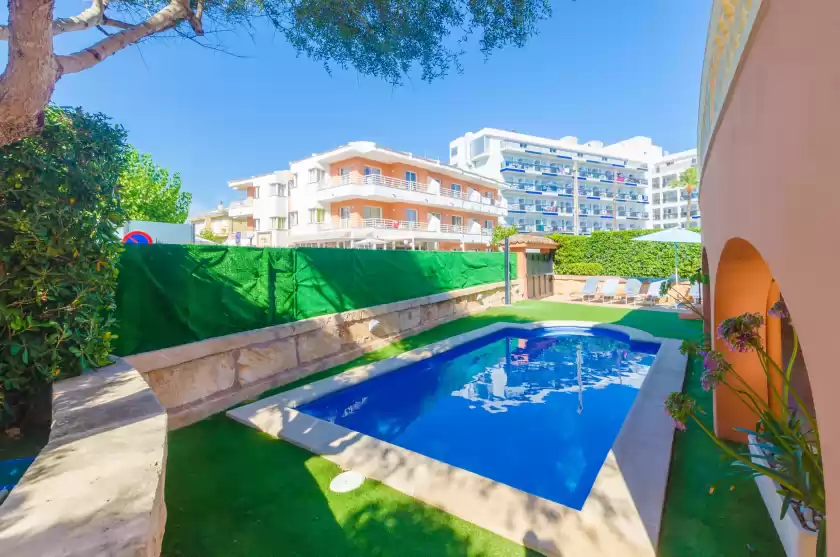 Holiday rentals in Villa son bauló, Can Picafort