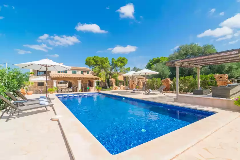 Holiday rentals in Sa galetera