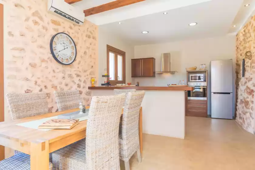 Holiday rentals in Sa galetera, Cas Concos
