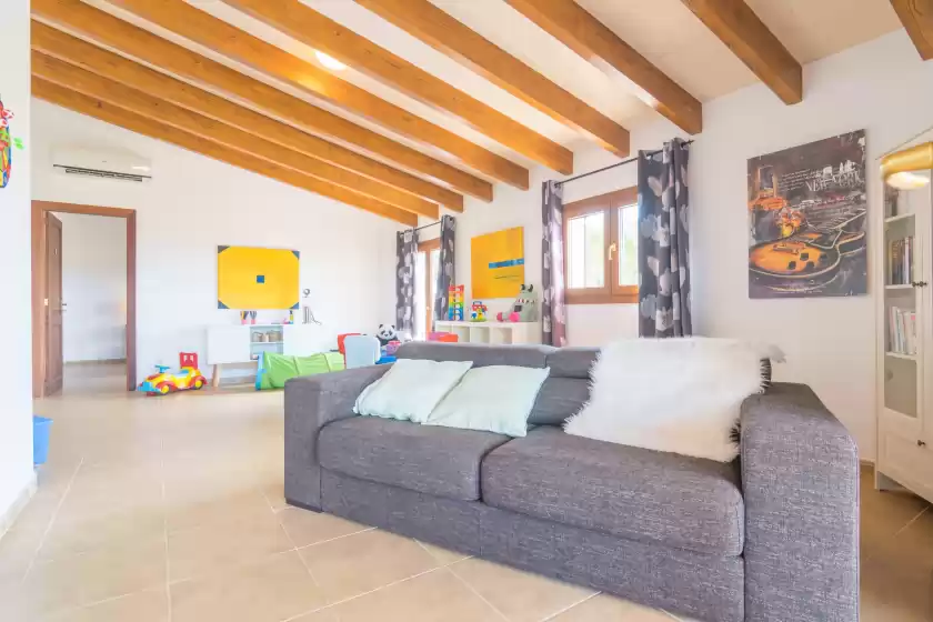 Holiday rentals in Sa galetera, Cas Concos