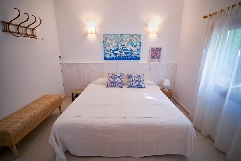 Holiday rentals in Sol i vent, Cala Llombards