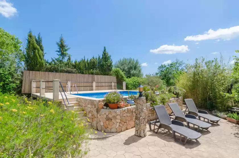 Holiday rentals in Sera de mavi, Algaida