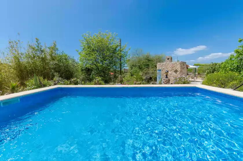 Holiday rentals in Sera de mavi, Algaida