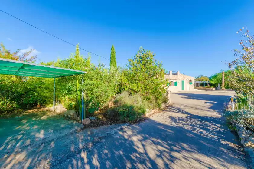 Holiday rentals in Sera de mavi, Algaida