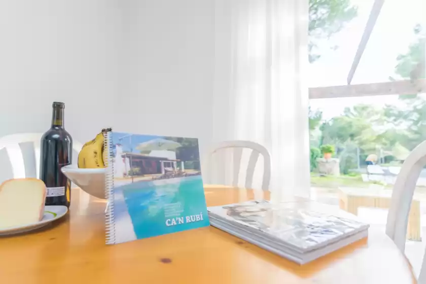 Holiday rentals in Can rubi, ses Covetes