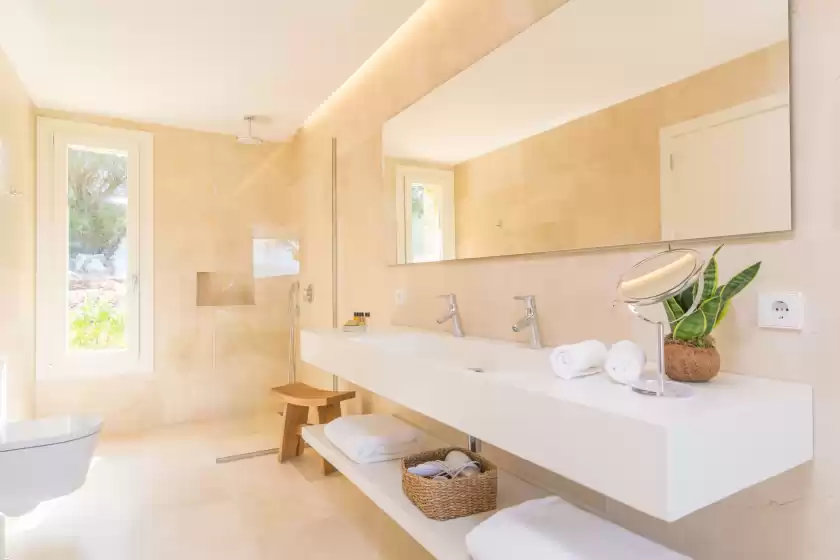 Holiday rentals in Es lligats sa costa - adults only, Sant Llorenç des Cardassar