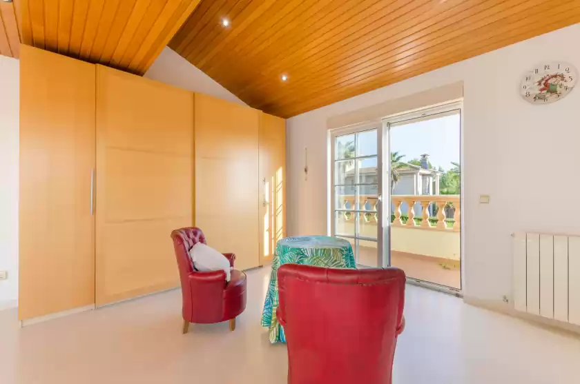 Holiday rentals in Bahía grande, Badia Gran