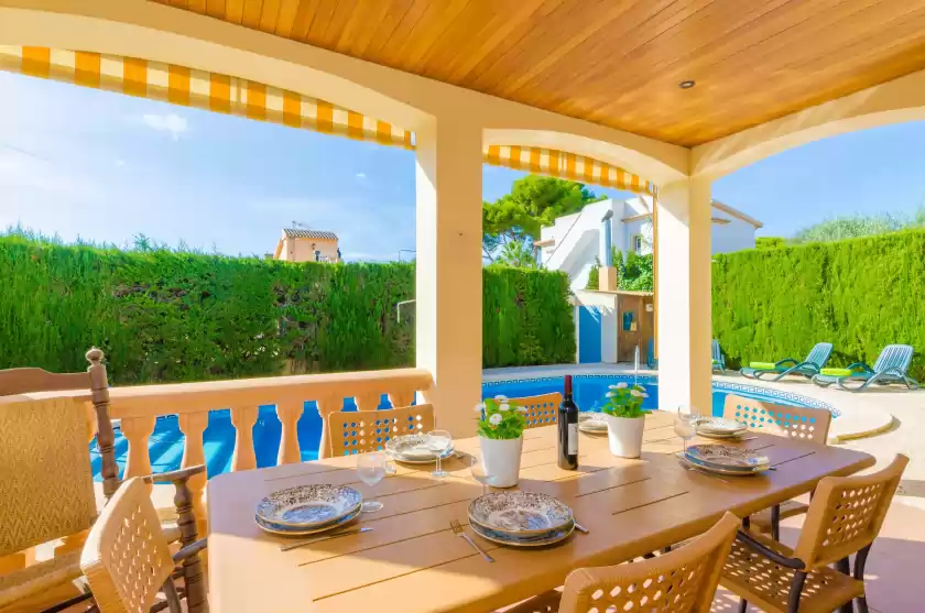 Holiday rentals in Bahía grande, Badia Gran