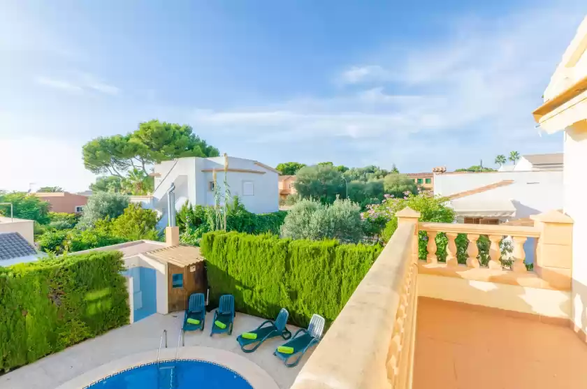 Holiday rentals in Bahía grande, Badia Gran