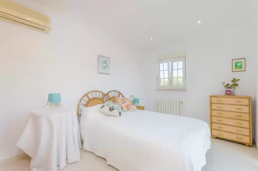 Holiday rentals in Bahía grande, Badia Gran