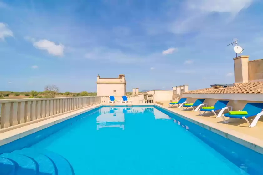 Holiday rentals in Can passarell, Campos
