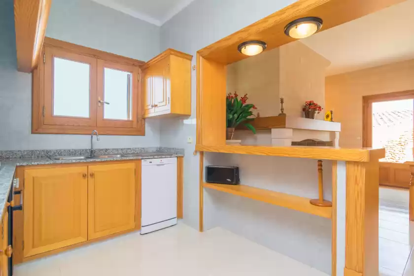 Holiday rentals in Can passarell, Campos