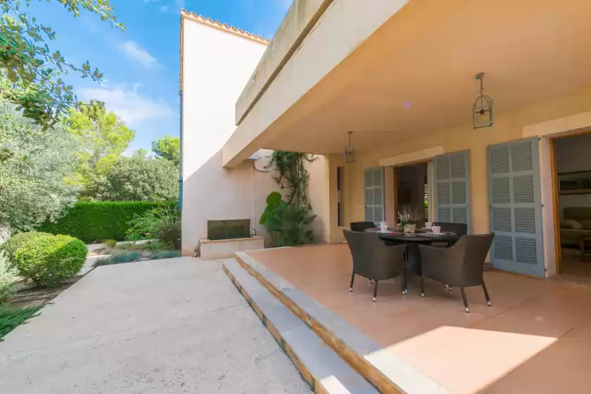 Holiday rentals in Casa azalea, Cala Bona