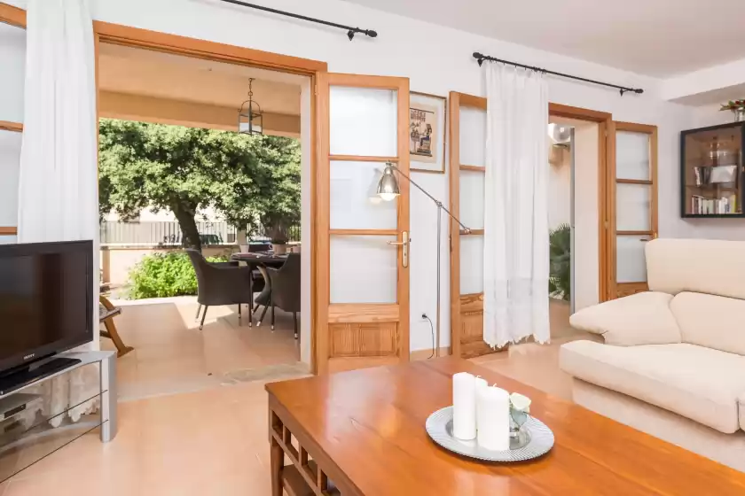 Holiday rentals in Casa azalea, Cala Bona