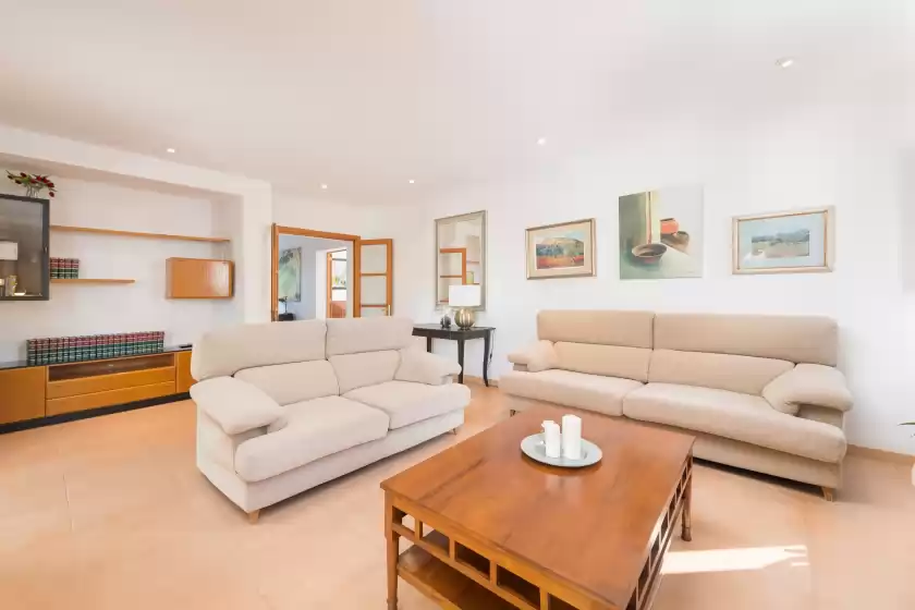 Holiday rentals in Casa azalea, Cala Bona