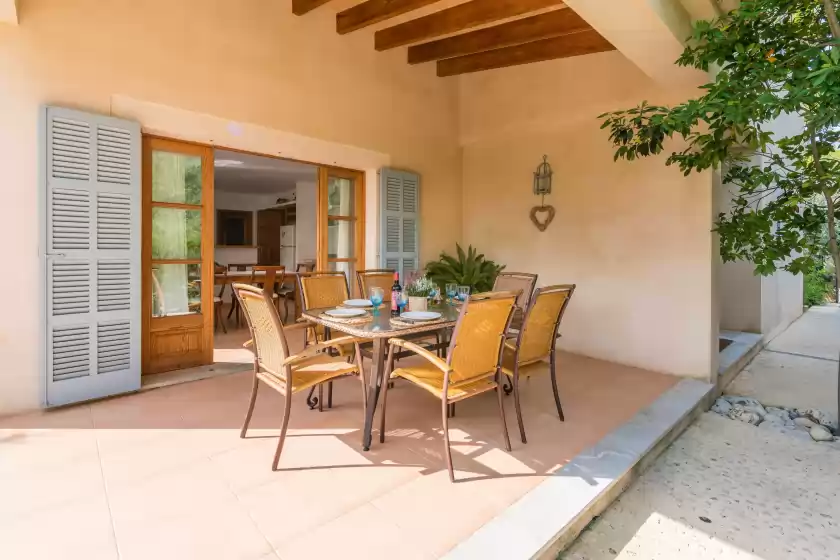 Holiday rentals in Casa azalea, Cala Bona