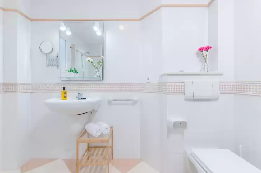 Holiday rentals in Roser (roser de artà), Artà