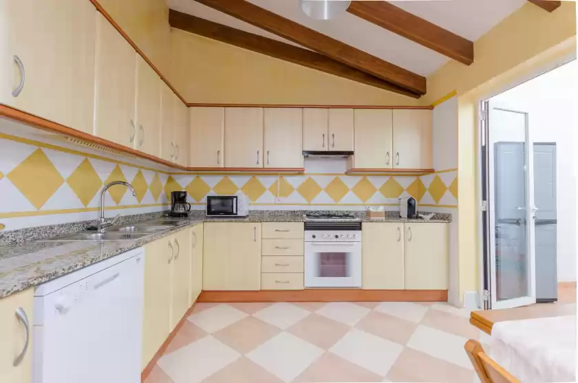Holiday rentals in Roser (roser de artà), Artà
