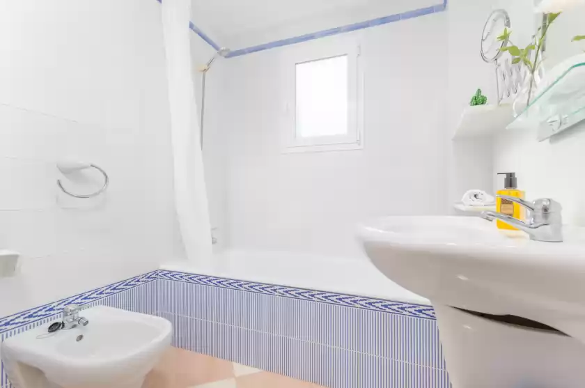 Holiday rentals in Roser (roser de artà), Artà
