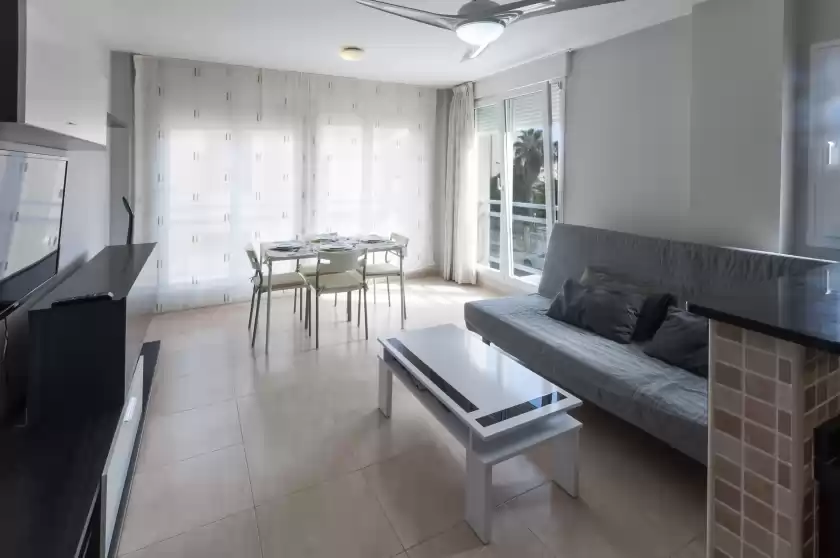 Holiday rentals in Esencia de oliva, Urbanització Platja d'Oliva