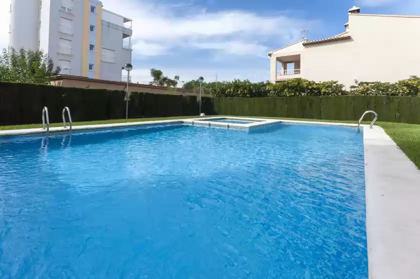 Holiday rentals in Esencia de oliva, Urbanització Platja d'Oliva