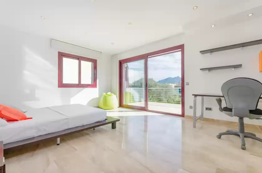 Holiday rentals in Villa puigverd, Felanitx