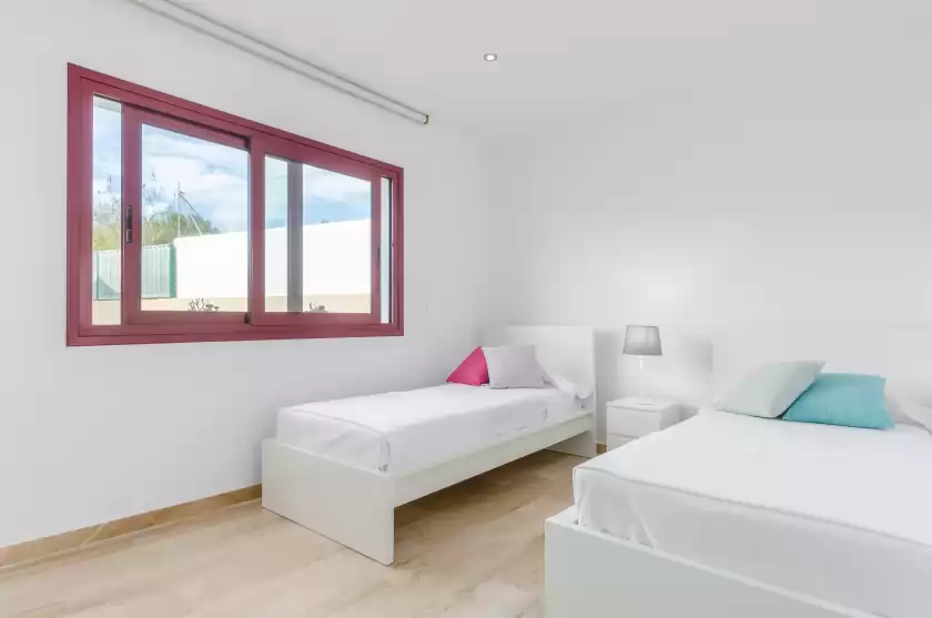 Holiday rentals in Villa puigverd, Felanitx