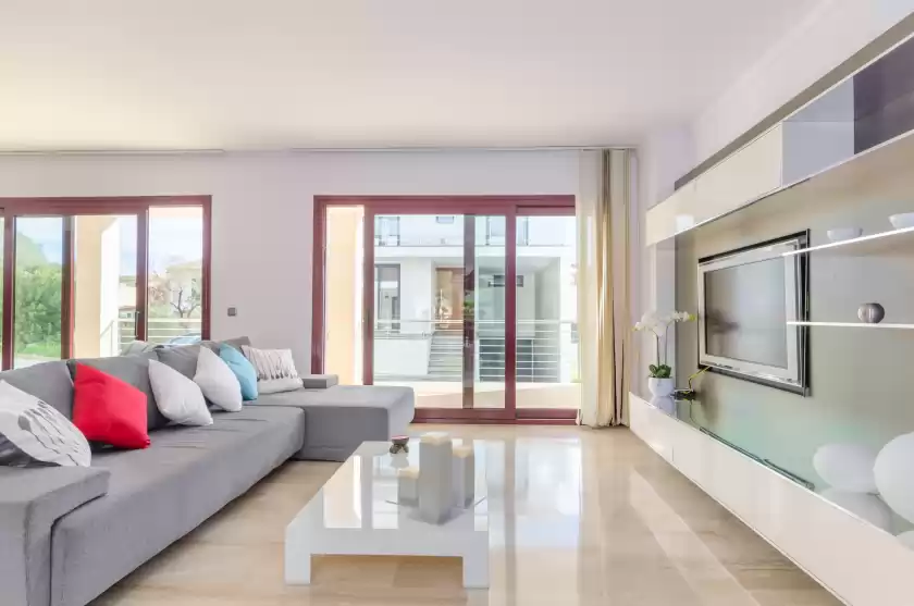 Holiday rentals in Villa puigverd, Felanitx