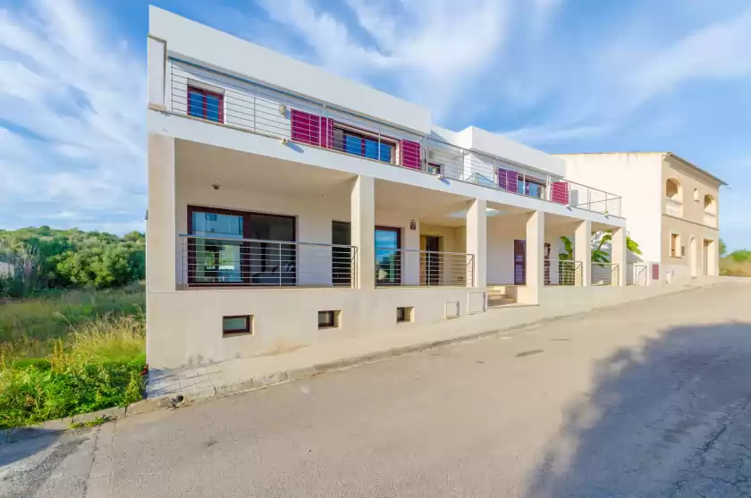 Holiday rentals in Villa puigverd, Felanitx